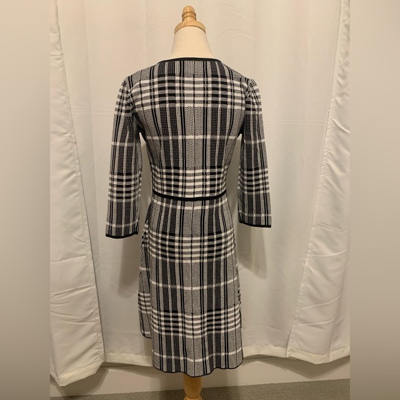 Donna Ricco sweater dress - Picture 2 of 3